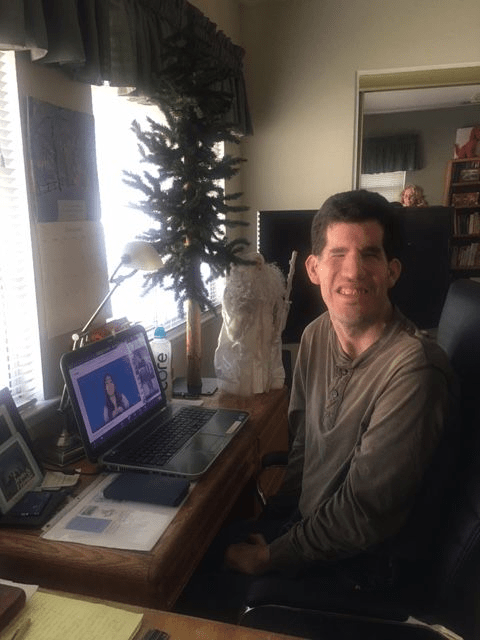 This image has an empty alt attribute; its file name is c5_photo7_chris-1.png